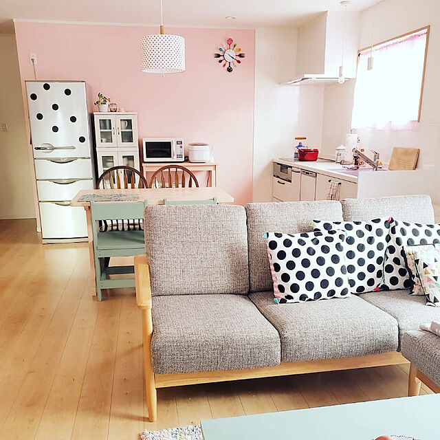 saのニトリ-布張り3人用ソファ(マイスBE/LBR) の家具・インテリア写真