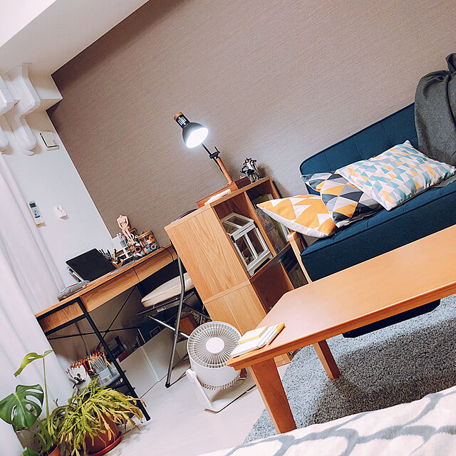 shiのニトリ-2人用布張りコンパクトソファ(ルッキKD NV(NA)) の家具・インテリア写真
