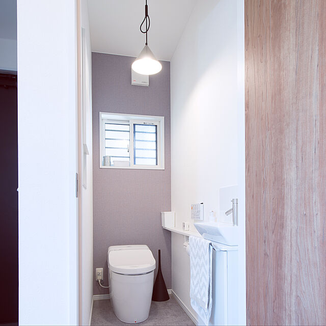 keiの-FLUX フルックス かわいい おしゃれ トイレブラシ セット イタリア製 POS DESIGN トイレ ブラシ 使いやすい オシャレ 一体型 収納 丈夫 スリムの家具・インテリア写真
