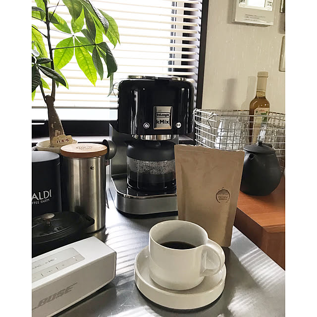 デロンギ Kmix ドリップコーヒーメーカー CMB6-BK 中古】デロンギ kMix