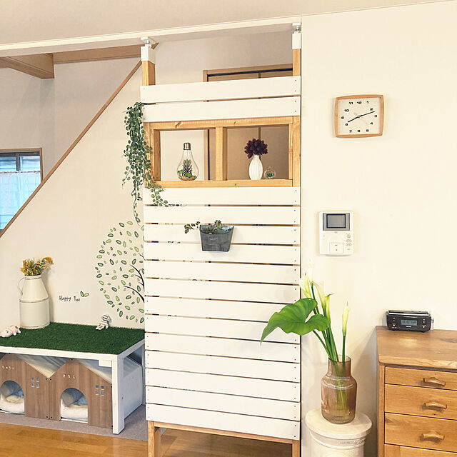 chachamamaのニッペホームプロダクツ-カインズ ホワイティーカラーズ 水性塗料 室内用 2kg ピュアホワイトの家具・インテリア写真