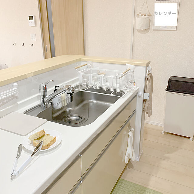 Minoriのニトリ-キッチン対応フロアマット(ステッチ GR 45X120) の家具・インテリア写真