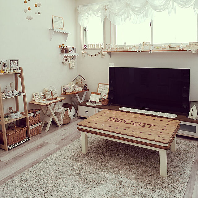 mio_ibu_1106のニトリ-ウィルトン織りシャギーラグ(ロータス BE 200X290) の家具・インテリア写真