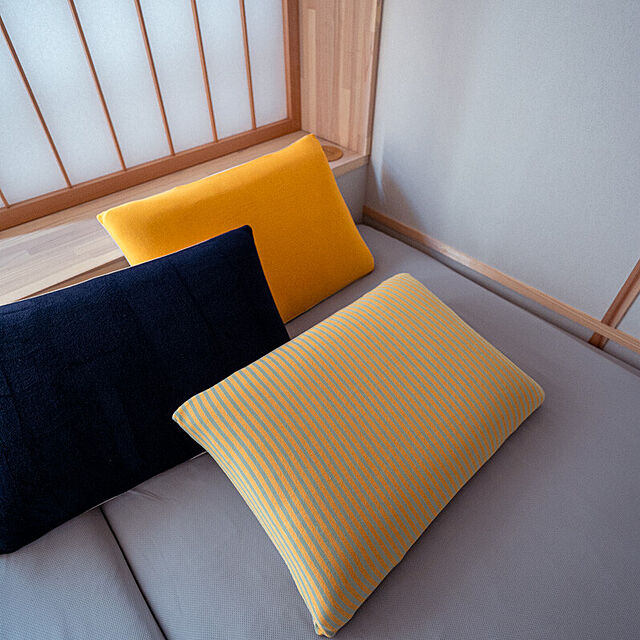 ingismの@fit-まくらカバー　ニットストライプ イエローの家具・インテリア写真