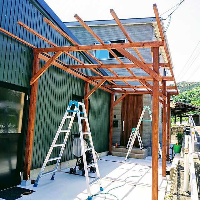 RAMIEのニッペホームプロダクツ-ニッペ ペンキ 塗料 水性木部保護塗料 1.6L チーク 水性 屋外 ステイン 日本製 4976124544378の家具・インテリア写真