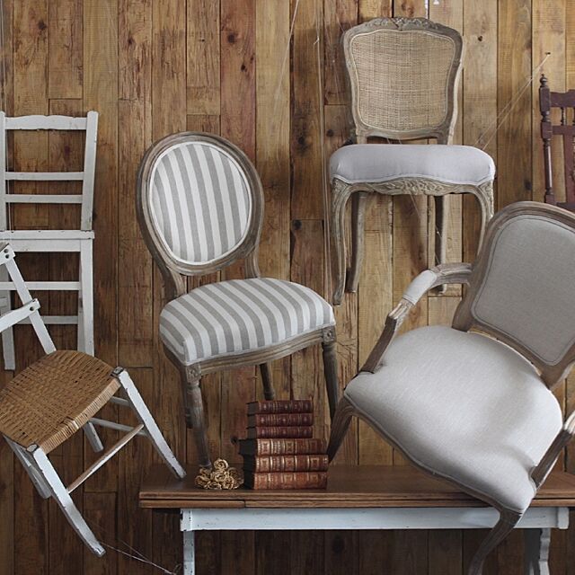 mistaの-カットチェア スタイリングチェア アンティーク調 アームチェア 椅子の家具・インテリア写真