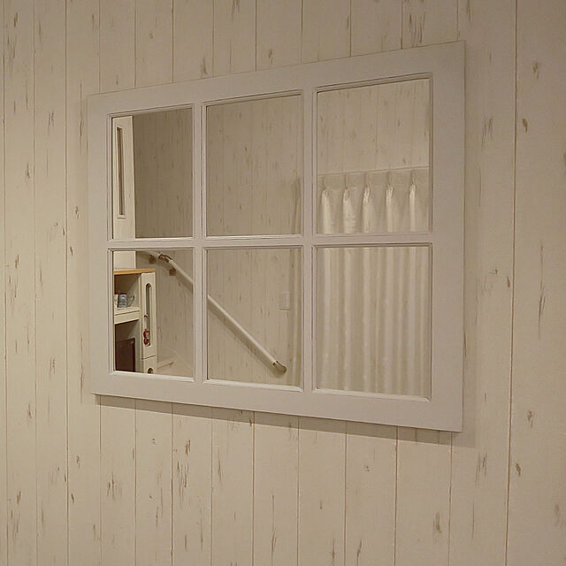 pamdaの-アンティーク調 木製窓枠 鏡 壁掛けミラー シャビー ホワイト 6枠の家具・インテリア写真
