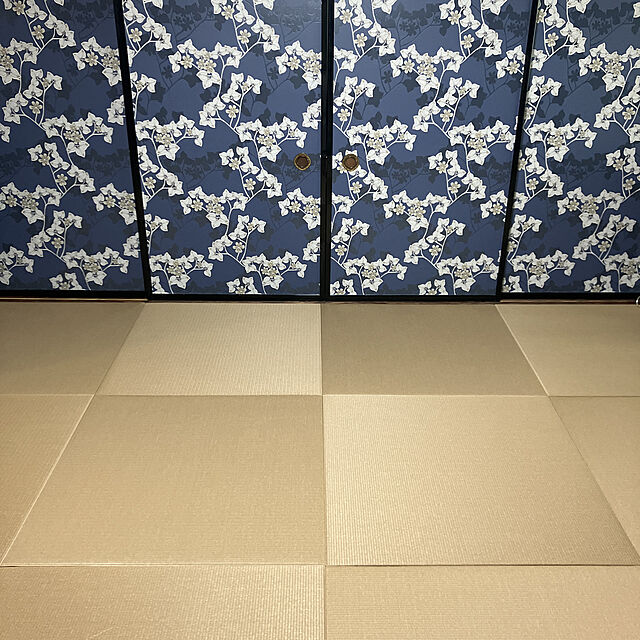 hikaruuの-【フィンレイソンの壁紙セレクション】生のり付き 国産 壁紙 クロス SFE-6331壁紙 のりつき クロス生のり付き壁紙(1m単位で切り売り)しっかり貼れる生のりタイプ（原状回復できません）の家具・インテリア写真