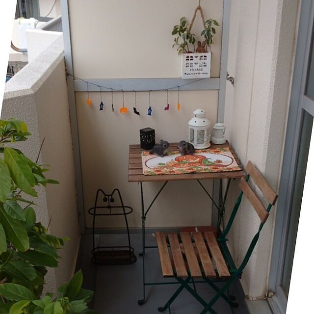 yokomokoのイケア-IKEA イケア テーブル 屋外用 ダークグリーン ライトブラウンステイン 55x54cm n30444982 TARNOの家具・インテリア写真