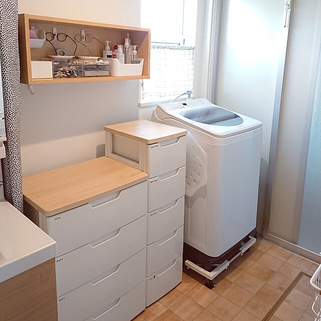 maaのアイリスオーヤマ-ウッドトップチェスト 4段 HG-554 ホワイトの家具・インテリア写真