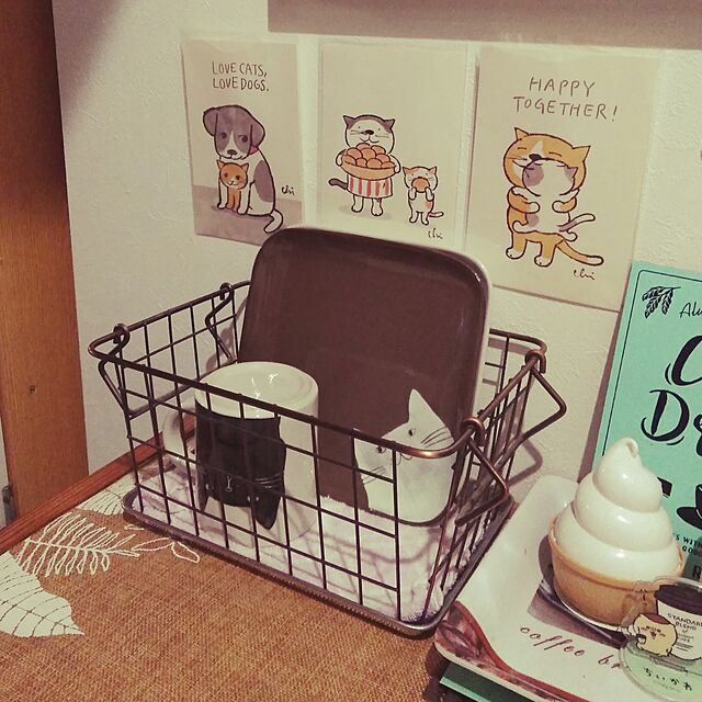 futukoの-【箱入り2個セット】まちねこ ペアマグセット　[H393]　[美濃焼]　　　キッチン　食器　グラス　コーヒーカップ　ティーカップ　マグカップ　猫　ネコ　ねこ　の家具・インテリア写真