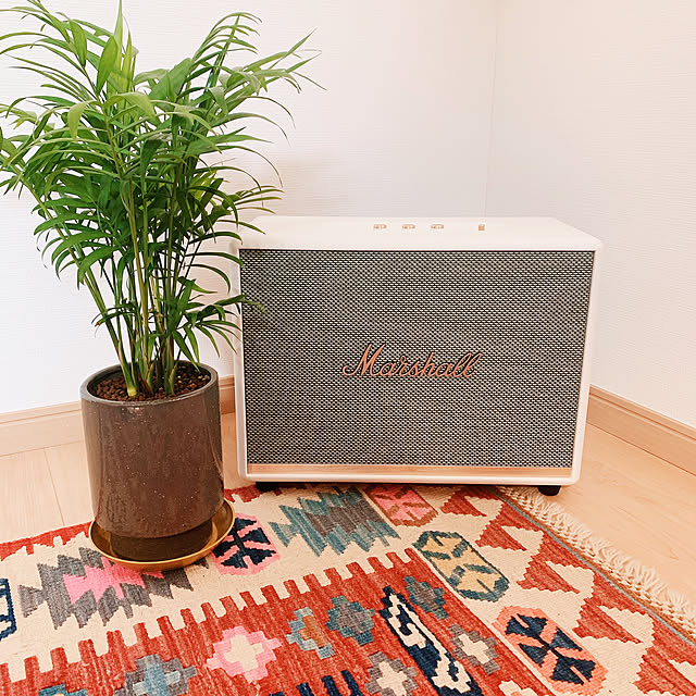 Yuの-Marshall Speaker WOBURN2 Bluetooth / マーシャル スピーカー ウーバーン2 ブルートゥース ブラック ホワイト [Bluetooth対応 オーディオ機器 高音質 iPhone iPad PC スマートフォン] 【送料無料 国内正規品 あす楽対応】の家具・インテリア写真