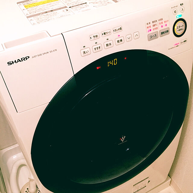 Fujikoの-【送料無料】シャープ 【左開き】7．0Kgドラム式洗濯乾燥機 ホワイト系 ESS7BWL [ESS7BWL]【RNH】の家具・インテリア写真