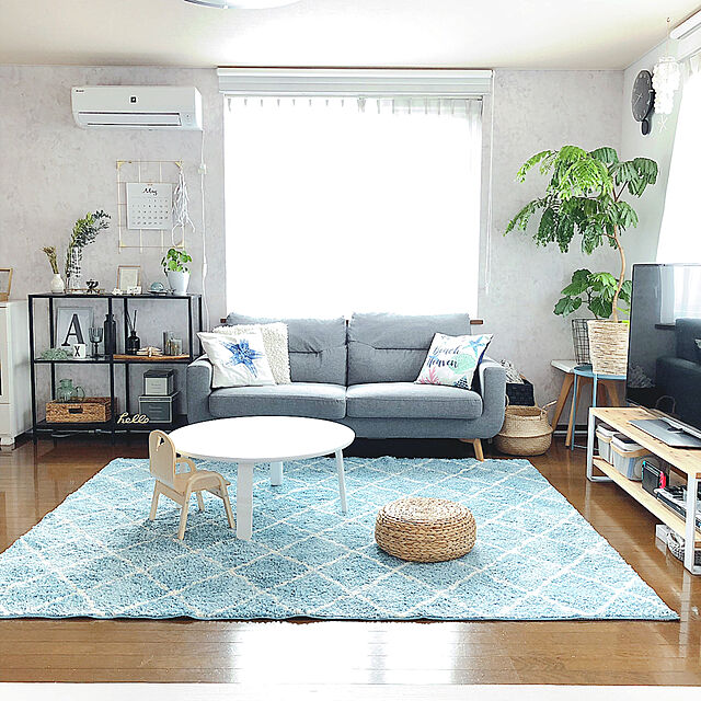 Yayoiのニトリ-やわらかシャギーラグ(TBL ダイヤ185X185) の家具・インテリア写真