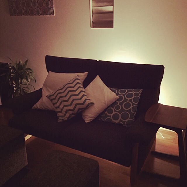 mikasa34の-【クッションカバー】モダンパターン Aqua Blue　45x45cmナチュラルリネン　麻 クッションカバー　シンプルモダン 北欧 青 ブルー　おしゃれ 可愛い 椅子 cussion cover 洋風 ヨーロピアン ソファ sofaの家具・インテリア写真