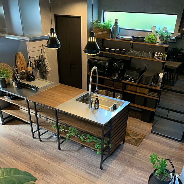 Emaのデロンギ・ジャパン-マグニフィカ ESAM03110B ブラック デロンギ (分類：コーヒーメーカー)の家具・インテリア写真
