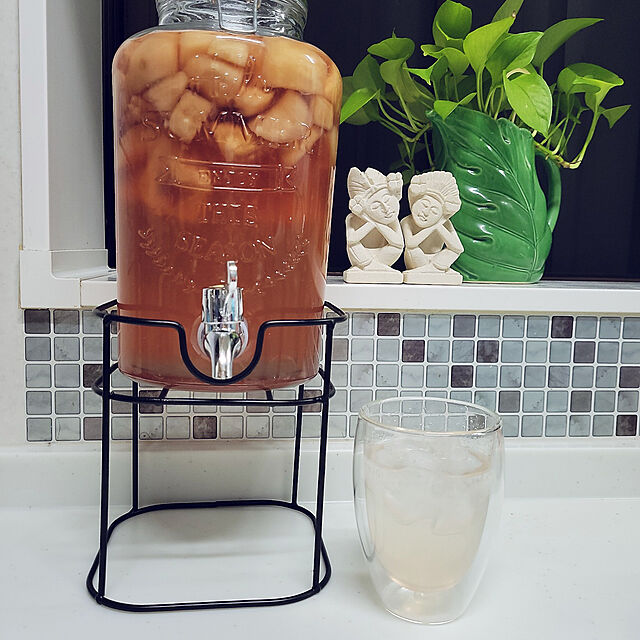 mimi828のi-style-ガラス ドリンクサーバー 3L 蛇口 スタンド付き 業務用 おしゃれ  梅酒作り 果樹酒 瓶 ガラス製保存容器の家具・インテリア写真