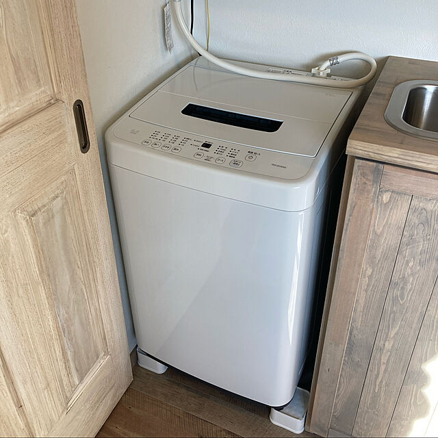 GOMASHIOのアイリスオーヤマ(IRIS OHYAMA)-洗濯機 縦型 4.5kg アイリスオーヤマ 全自動洗濯機 部屋干しモード 予約タイマー まとめ洗い IAW-T451 一人暮らし 安心延長保証対象の家具・インテリア写真
