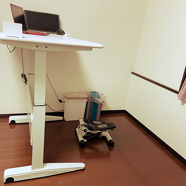 Morimaの-MUSCOACH 健康ステッパー 室内運動器具 ウォーキングマシン 静音 有酸素運動 ダイエット器具 エクササイズ フィットネス（ホワイト）の家具・インテリア写真