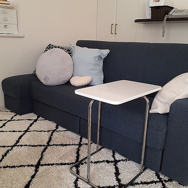 goronyan5のイケア-【あす楽】IKEA イケア サイドテーブル ホワイト 白 50x30cm z70393513 RIAN リーアン 寝具 収納 ナイトテーブル おしゃれ シンプル 北欧 かわいい 家具の家具・インテリア写真