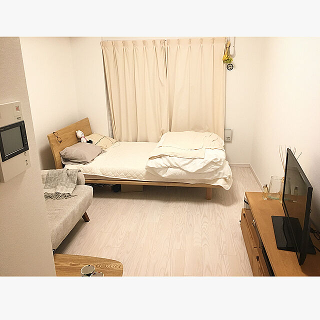 rinkoの無印良品-ベッドフレーム用ヘッドボード・セミダブル・オーク材の家具・インテリア写真