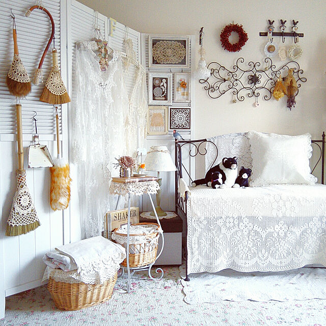 faunのベストエバー-ウォーキングスイートキティ ハチワレ猫 ぬいぐるみの家具・インテリア写真
