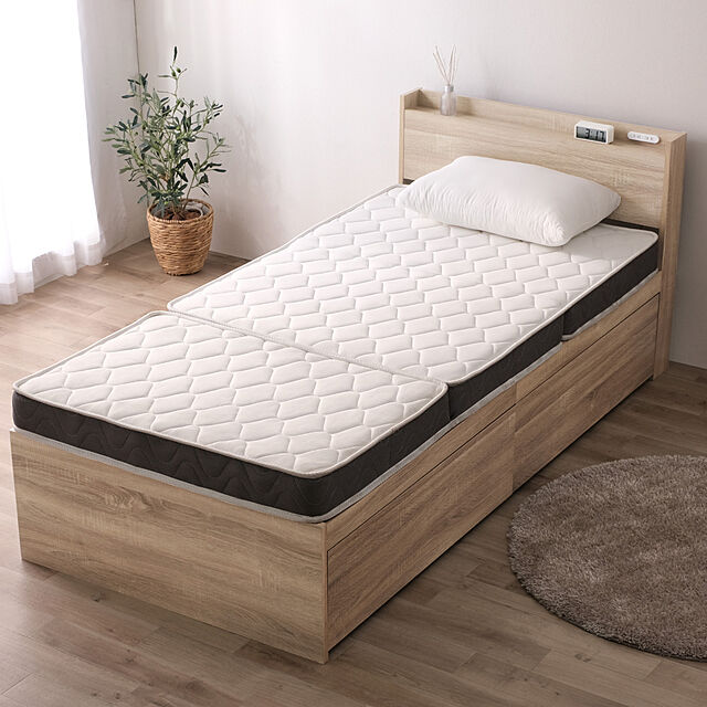 Simple-Styleのアイリスオーヤマ-大容量収納ベッド宮付き DSBM-S の家具・インテリア写真
