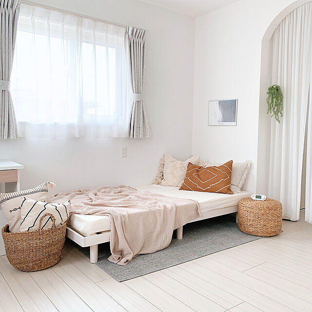 Yuzu-hiのニトリ-脚付きヘッドレスすのこベッド(ホワイト) の家具・インテリア写真