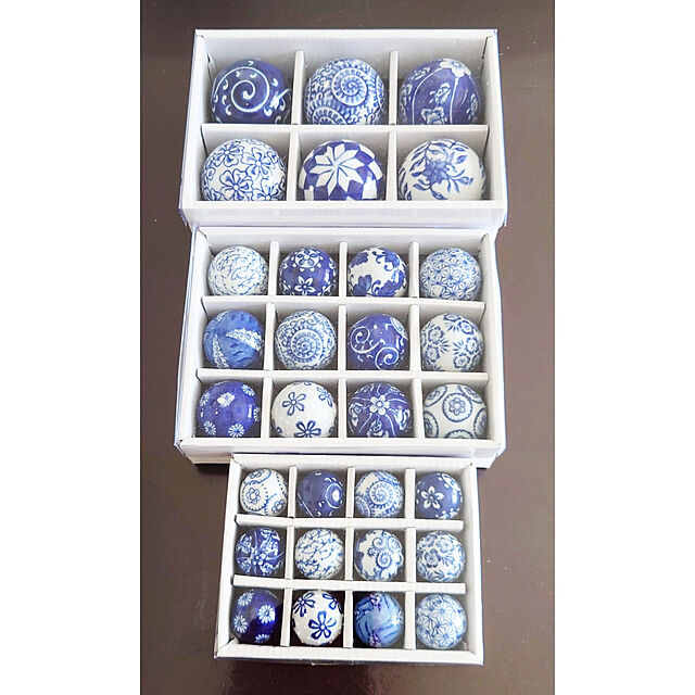 citsuraeの-浮き玉 浮き球 陶器製 大 6cm 6個セット 染め付け 染付 青花 水鉢 ビオトープ 置物 飾り物 メダカ鉢 金魚鉢の家具・インテリア写真