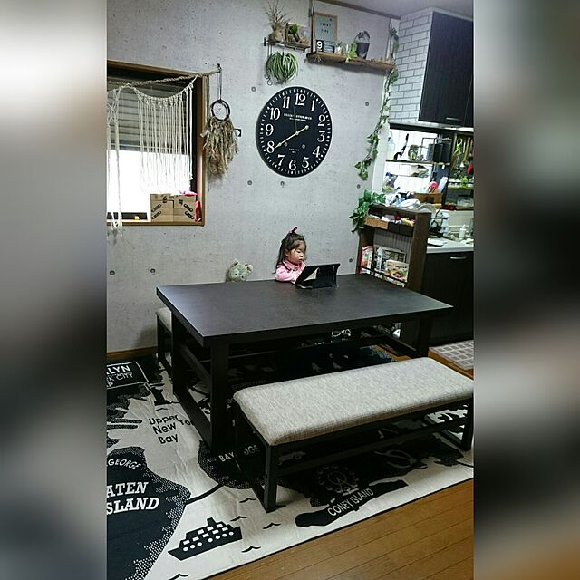 rika-snyのニトリ-ダイニングテーブル(アケビ 150 DBR2) の家具・インテリア写真