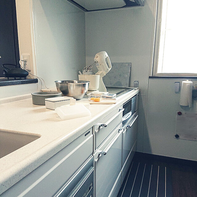 Mie-koのタニタ-キッチンスケール タニタ 2kg おしゃれ デジタル シンプル 料理 一人暮らし デジタルクッキングスケール レッド ブルー ホワイト KJ-212-WHの家具・インテリア写真