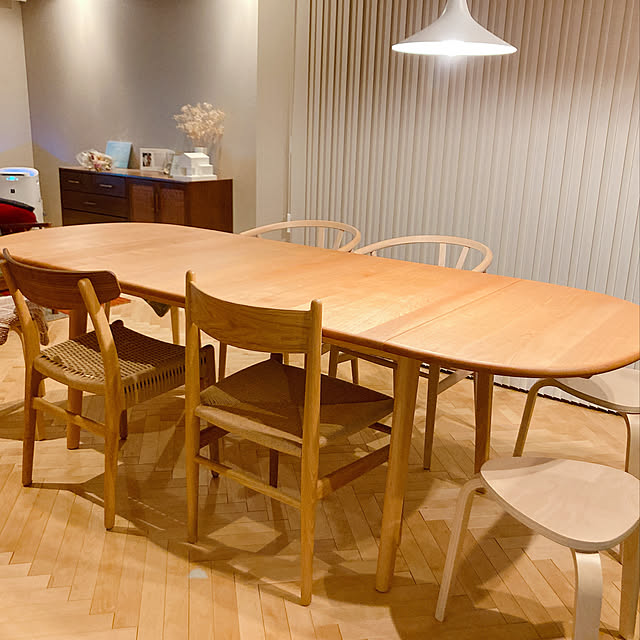 denphal_houseの-カールハンセン & サン Carl Hansen & Son アームレスチェア CH23 Hans.J.Wegner ハンス・J・ウェグナー オーク × ウォルナット ミックス オイルフィニッシュ ナチュラルペーパーコード 【RCP】【smtb-KD】の家具・インテリア写真