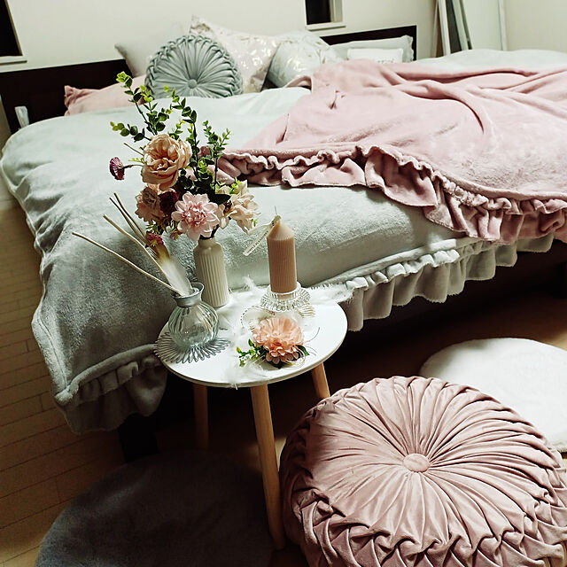 rikuerinka86のニトリ-ノビノビ枕カバー(フリル GY) の家具・インテリア写真