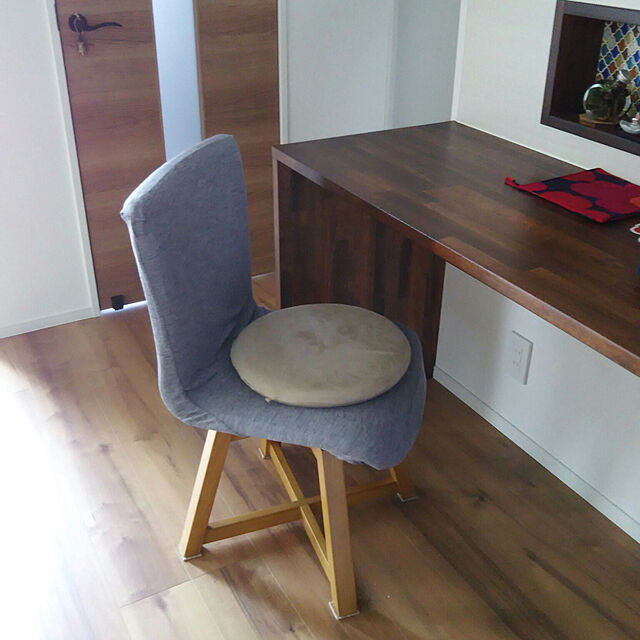 chocococoaのニトリ-ストレッチ座椅子カバー(モク BE) の家具・インテリア写真