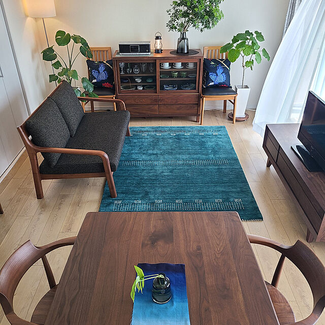 monの-飛騨家具 shirakawa シラカワ BLANCO ブランコ ダイニングテーブル国産家具 無垢 ダイニングテーブル レッドオーク ウォールナットの家具・インテリア写真