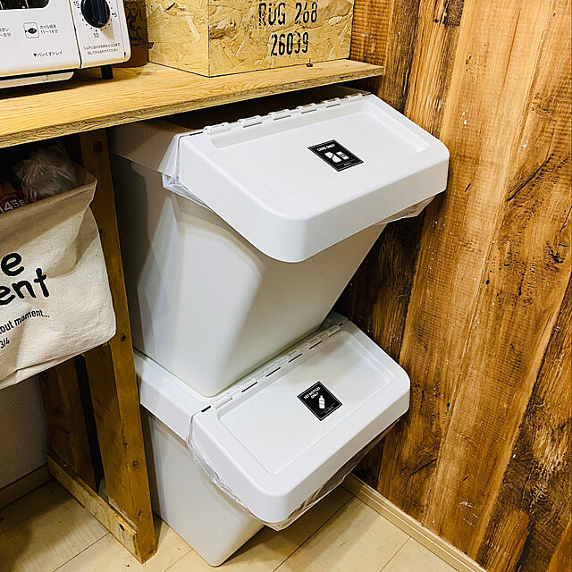 unoのイケア-IKEA(イケア)SORTERA ソルテーラ分別ゴミ箱 ふた付　ホワイト衣類収納　キッチン　リビング　子供部屋収納の家具・インテリア写真