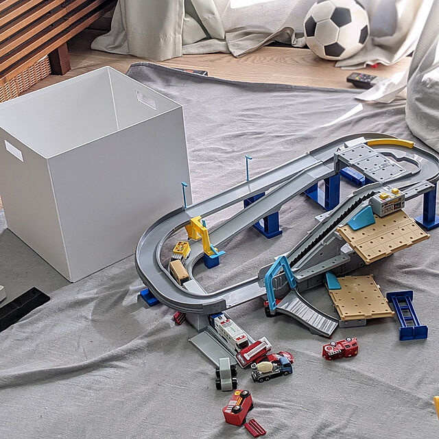 ichi.のイケア-【IKEA】TJENA/ティエナ 収納ボックス ふた付き ホワイトの家具・インテリア写真
