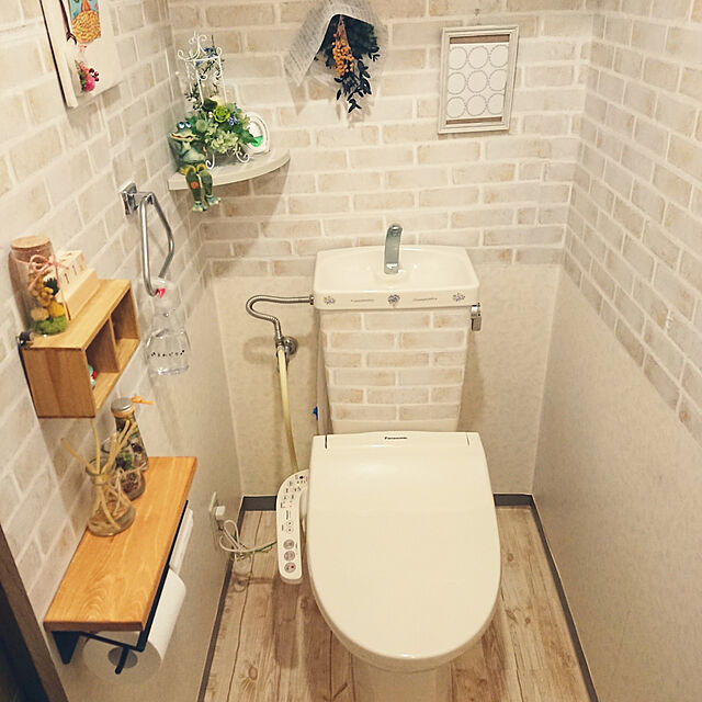 miejun5のアイメディア-トイレ床模様替えシート 〈 防水シート トイレ床 リメイクシート フロアシート トイレ床シート 吸着シール 貼ってはがせる 防水 カットOK 〉の家具・インテリア写真