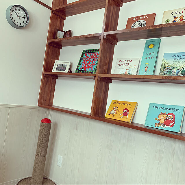 mikeume7のエイムクリエイツ-ミュー (mju:) 爪とぎ ガリガリポール スクラッチャー 本体の家具・インテリア写真