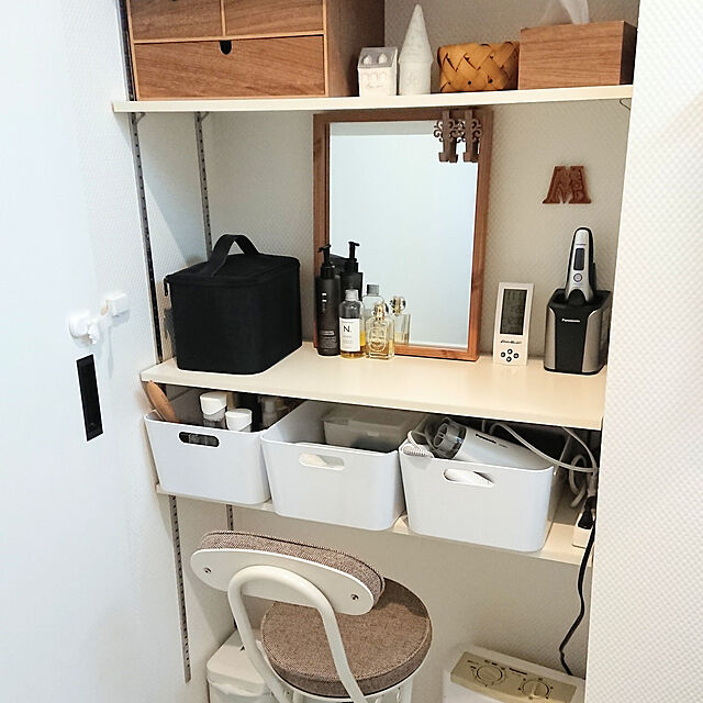 lzumikanの無印良品-ナイロンメイクボックス・中の家具・インテリア写真