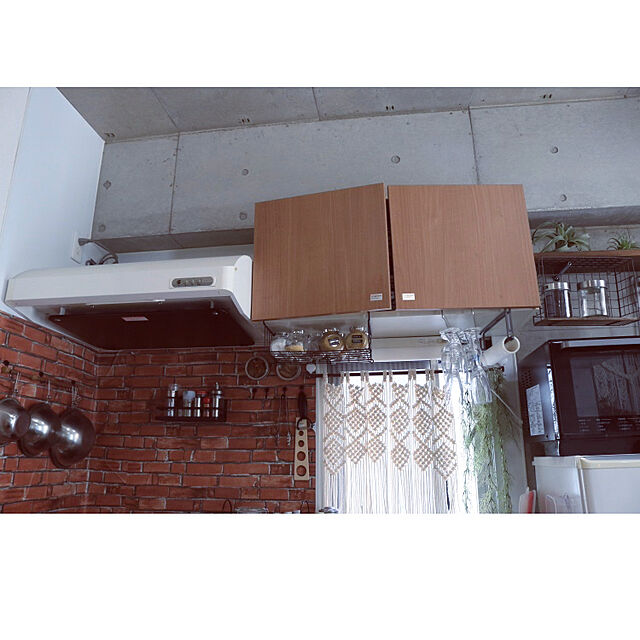 ChikakoのMOTOSTAR-JP-マグネット スパイスラック ランドリー収納 MOTOSTAR 冷蔵庫サイドラック 調味料ラック キッチンの家具・インテリア写真