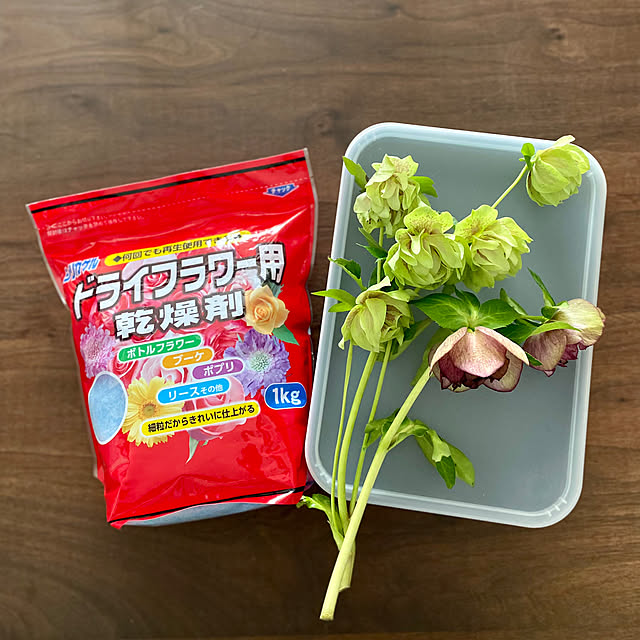 capelの-シリカゲル ドライフラワー用 乾燥剤 1kg×2個セット 細粒 ハンドメイド 材料 業務用 大容量 豊田化工の家具・インテリア写真