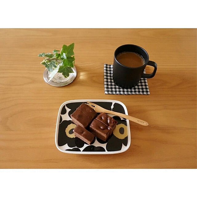 shima_shimaの無印良品-ポリプロピレンふた付きマグカップ・黒の家具・インテリア写真