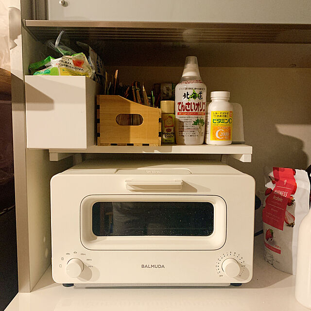 okayuのビーワーススタイル-ブレッドケース 大容量 北欧 ブレッドドロワー トースター 食パン 棚 調味料ラック キッチン収納 UtaU ビーワーススタイルの家具・インテリア写真
