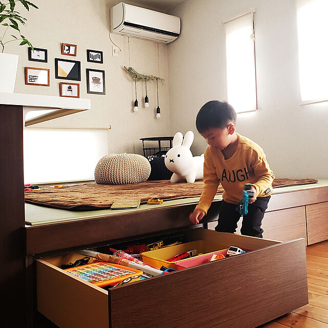 Misakiの-ブルーナ ボンボン ホワイト おもちゃ こども 子供 知育 勉強 3歳 ミッフィーの家具・インテリア写真