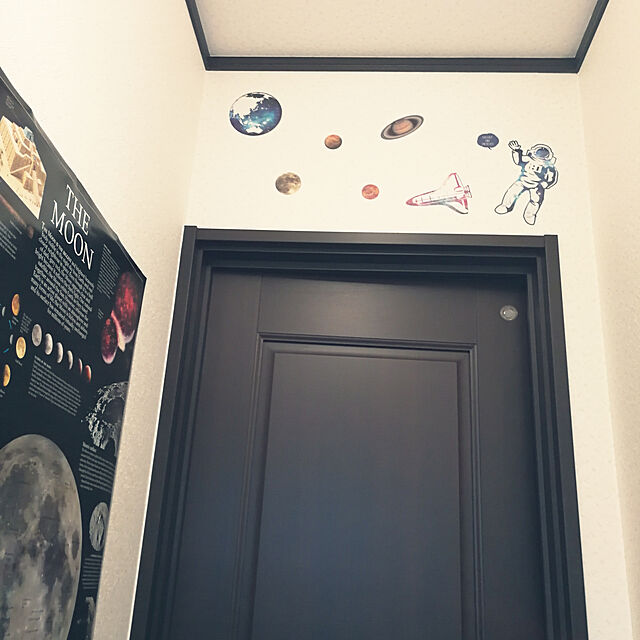 ameletteの-月 The Moon ドーリング・キンダースリー ポスター 軽量アルミ製フィットフレーム付 91.5×61cmの家具・インテリア写真