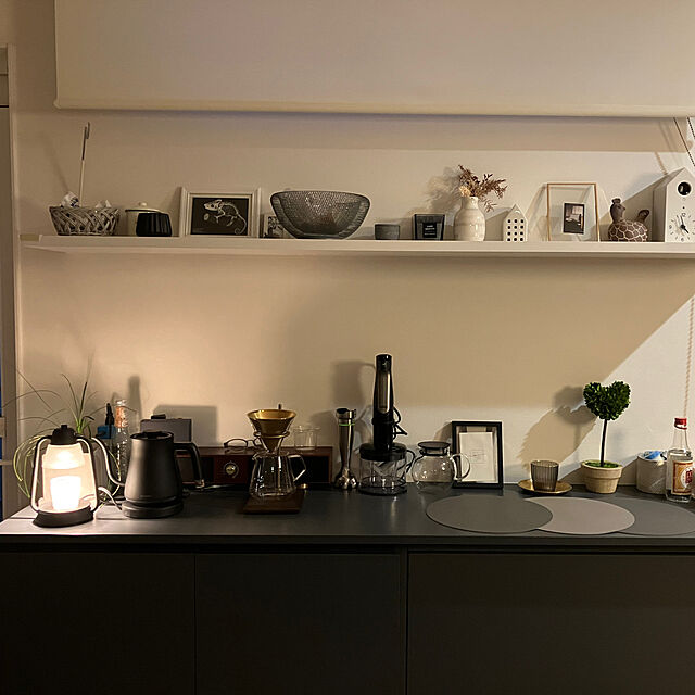 KOHAREの-KINTO コーヒードリッパー キントー ブリューワースタンドセット SCS-S02 4杯用 ハンドドリップ ドリップコーヒー 珈琲 一人用 おしゃれ コーヒーサーバーの家具・インテリア写真
