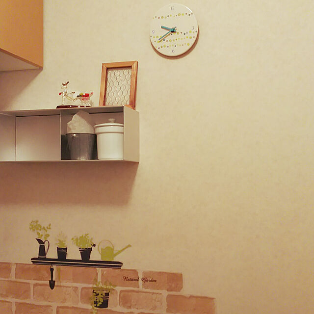 mekkokunkunの無印良品-壁に付けられる家具・アルミ・箱・４４ｃｍの家具・インテリア写真