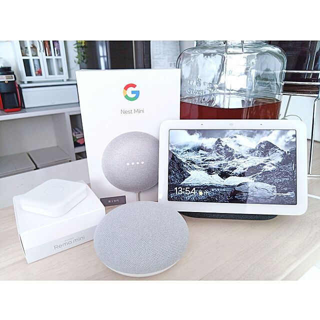 aquaの-最新 Google Nest Hub 第2世代 グーグル ネスト ハブ GA01331-JP スマートホームディスプレイ Charcoal チャコール Googleアシスタント対応 Netflix YouTube 音楽の再生 Wi-Fi Bluetooth スピーカーの家具・インテリア写真