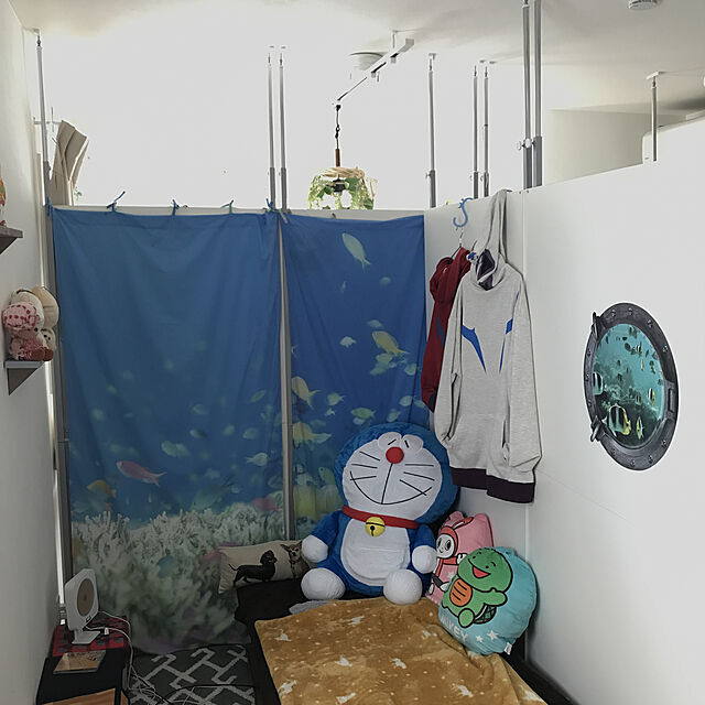 bonapetiの-ウォールステッカー ウォールシール 壁紙 壁シール 3D 立体 トリックアート 折りたたみ発送 だまし絵 海の中 海中 深海 熱帯魚 おさかな FISの家具・インテリア写真
